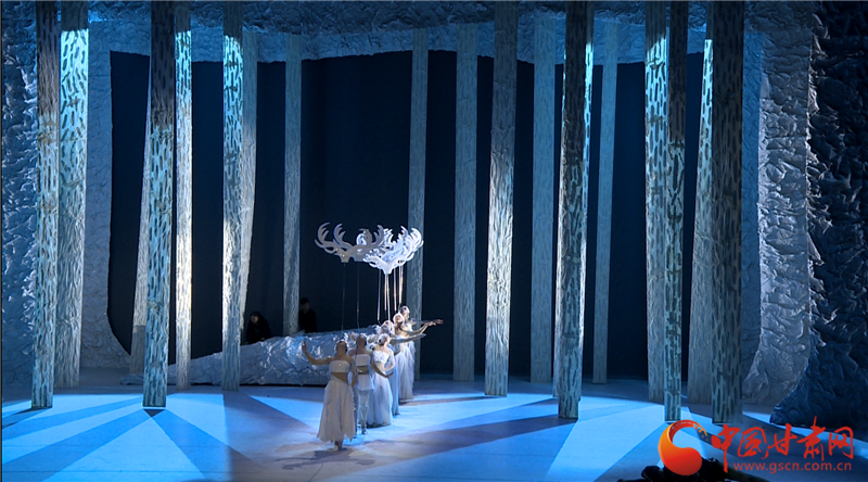 【圖說(shuō)】  消費(fèi)扶貧，互利雙贏