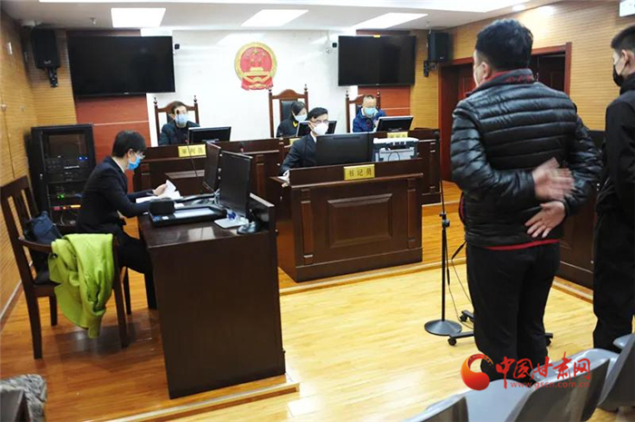 蘭州市城關區(qū)檢察院對一起非法收購、出售珍貴、瀕危野生動物罪案提起公訴