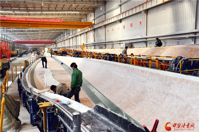 “擰緊”防控閥 打出“組合拳”——玉門市三向發(fā)力推動(dòng)疫情防控、復(fù)工復(fù)產(chǎn)、脫貧攻堅(jiān)齊頭并進(jìn)（圖）