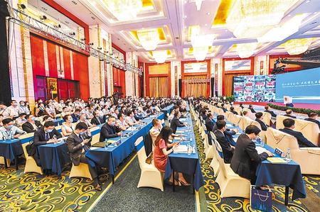 深化經貿合作 共促綠色發(fā)展——第二十六屆蘭洽會開幕式暨絲綢之路合作發(fā)展高端論壇發(fā)言摘登