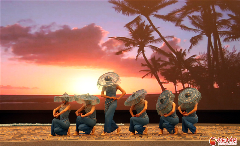 “暖冬遇見北?！背鞘型平橄盗谢顒幼哌M(jìn)蘭州