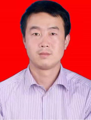 【2021年第一批甘肅省“最美人物”】成龍奎：積極投身基層實踐 助推榆中“符號”做大做強(qiáng)