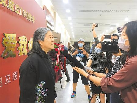 在省博，“追星”何鄂