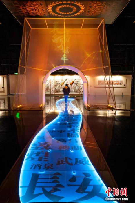 點擊進(jìn)入下一頁