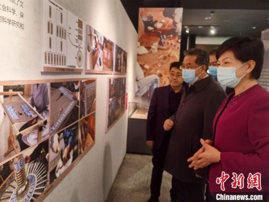 圖為展覽現(xiàn)場?！●T志軍 攝