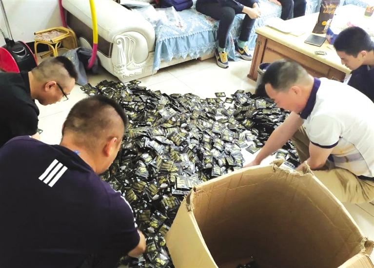 “減肥咖啡”竟含違禁藥 蘭州警方破獲特大網(wǎng)絡(luò)生產(chǎn)、銷售有毒、有害食品案